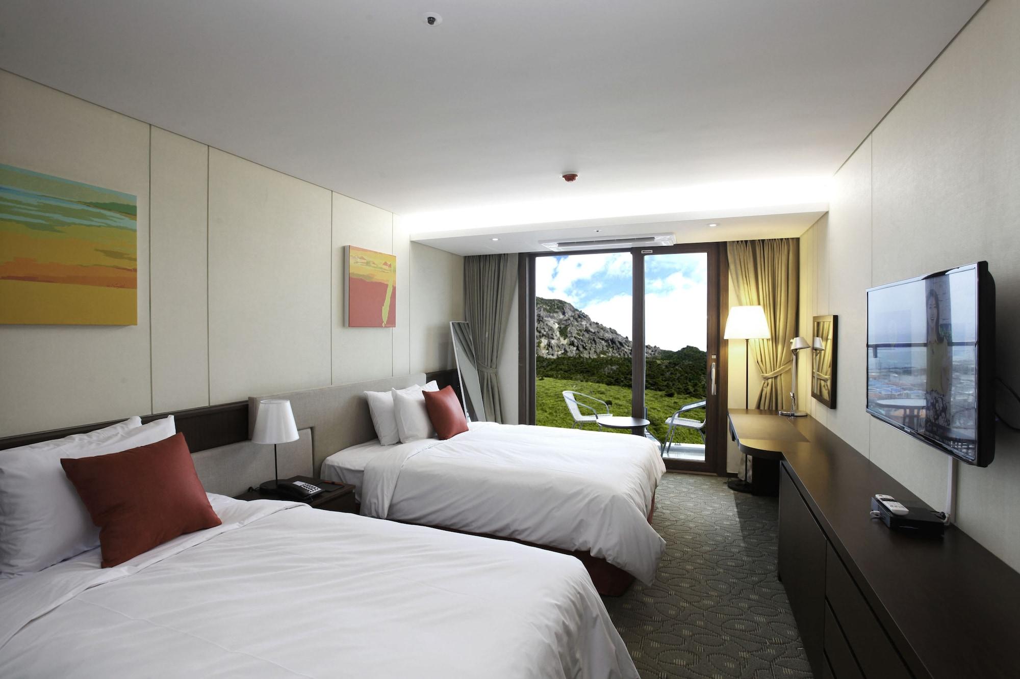 Ramada By Wyndham Jeju Hamdeok Otel Dış mekan fotoğraf