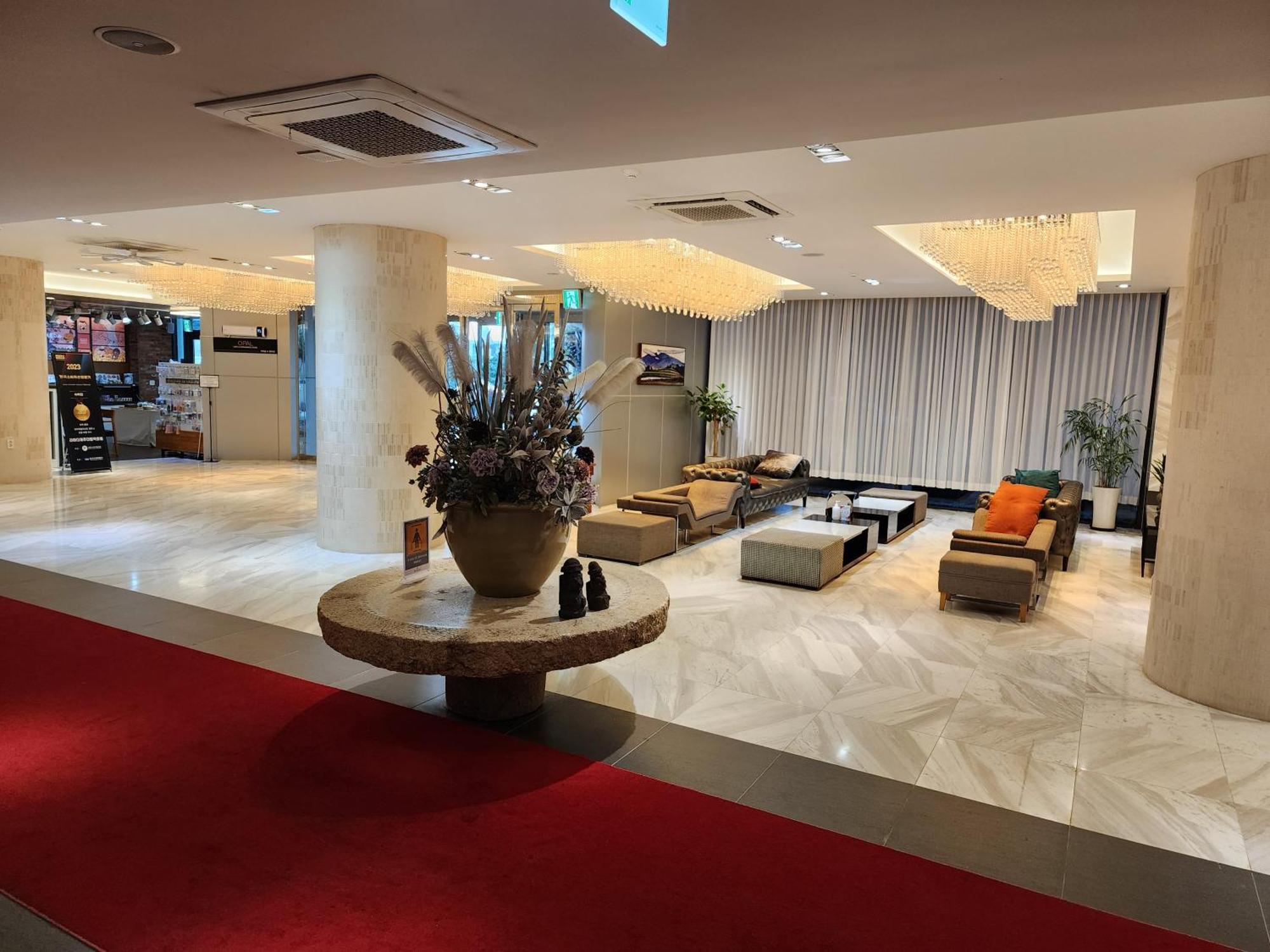 Ramada By Wyndham Jeju Hamdeok Otel Dış mekan fotoğraf