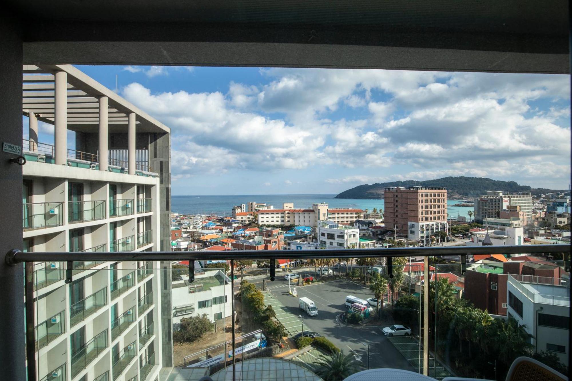 Ramada By Wyndham Jeju Hamdeok Otel Dış mekan fotoğraf