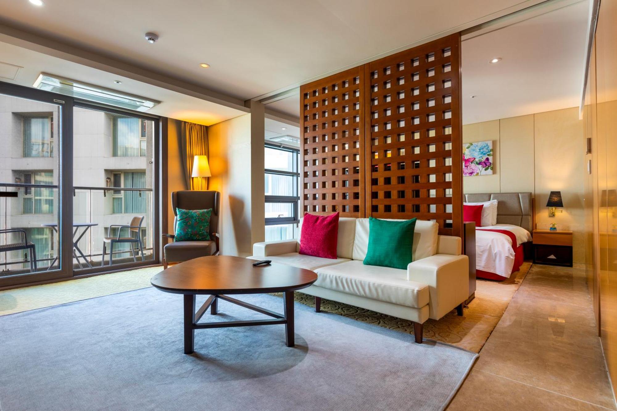 Ramada By Wyndham Jeju Hamdeok Otel Dış mekan fotoğraf